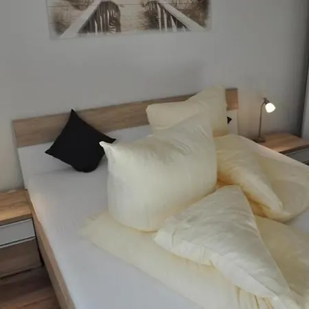 Strandgut Inkl Saisonstrandkorb Und Waesche Set Heiligenhafen