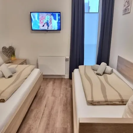 Appartement Strandgut Inkl Saisonstrandkorb Und Waesche Set Heiligenhafen